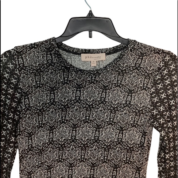 Philosophy M Medium 8 - 10 Crewneck Shirt Black Pattern Long Sleeve Lightweight - Picture 4 of 7